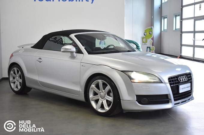 AUDI TT Roadster 2.0 TFSI S tronic